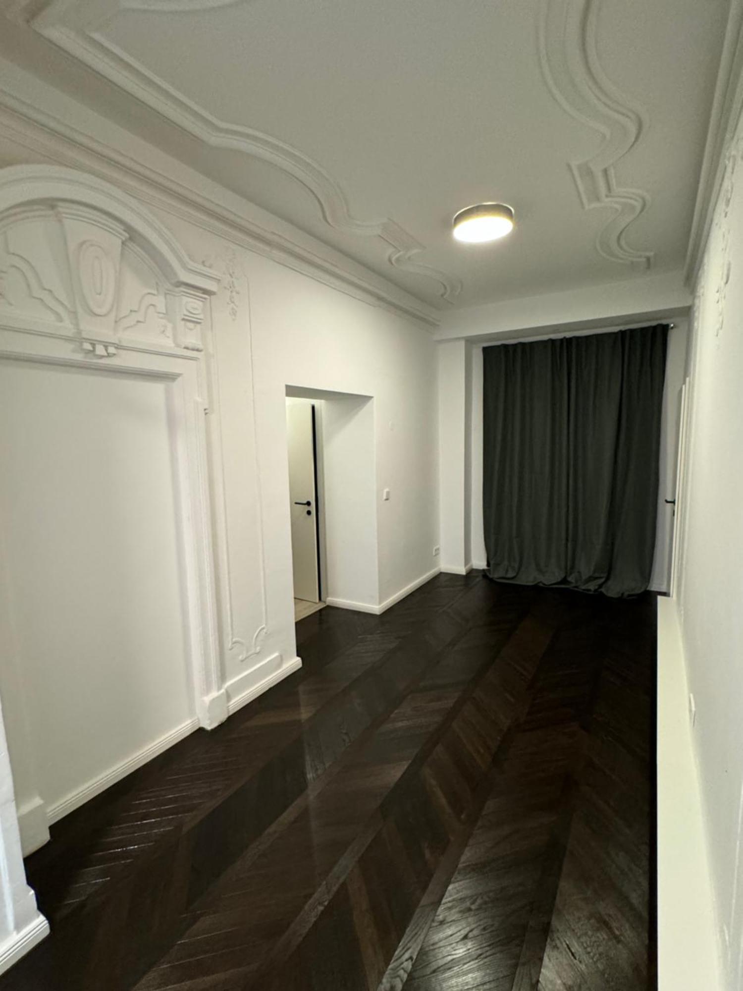 Luxurious Apartment In The Centre Of Вена Экстерьер фото
