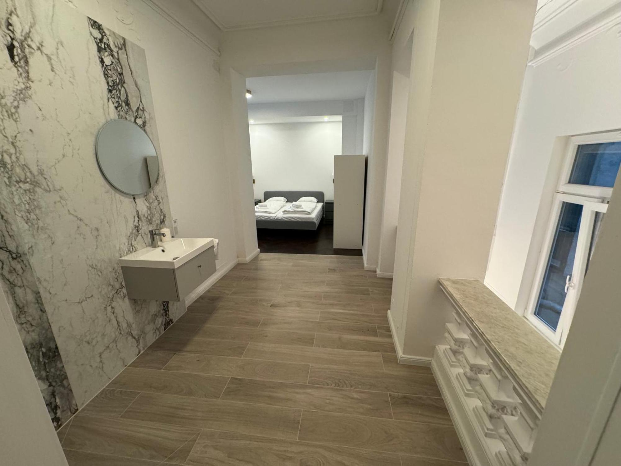 Luxurious Apartment In The Centre Of Вена Экстерьер фото