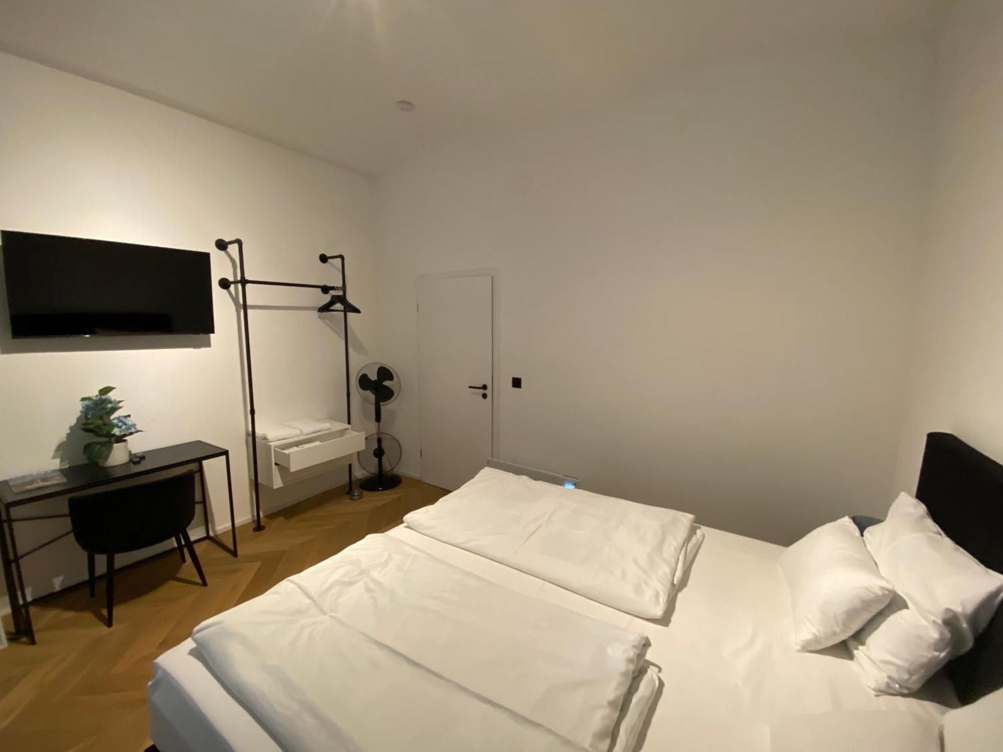Luxurious Apartment In The Centre Of Вена Номер фото